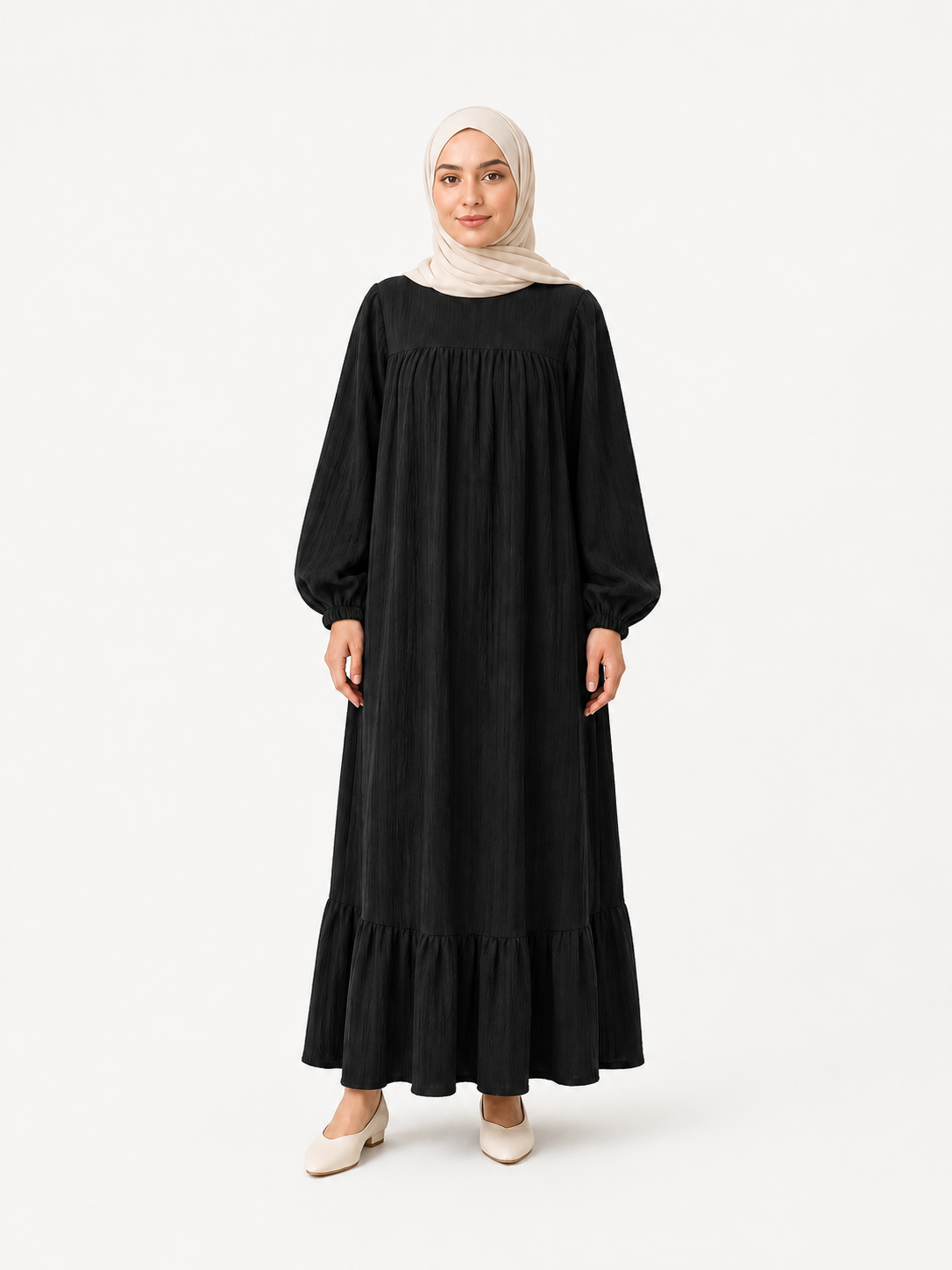 ZOALIN-SKU-COLOR-AUDIT-20260711-P04-04 | Graceful Gathered Ruffle-Hem Maxi Dress | Black front view